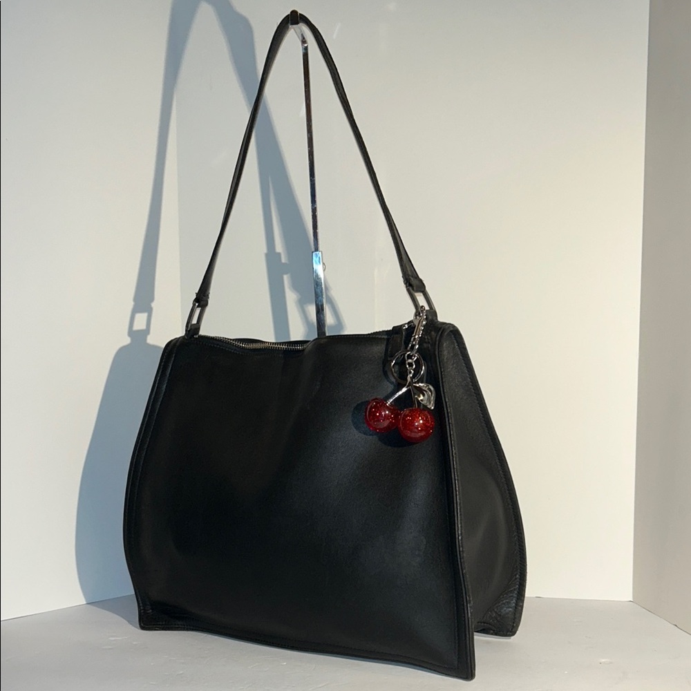 Vintage COACH Large Leather Shoulder Bag